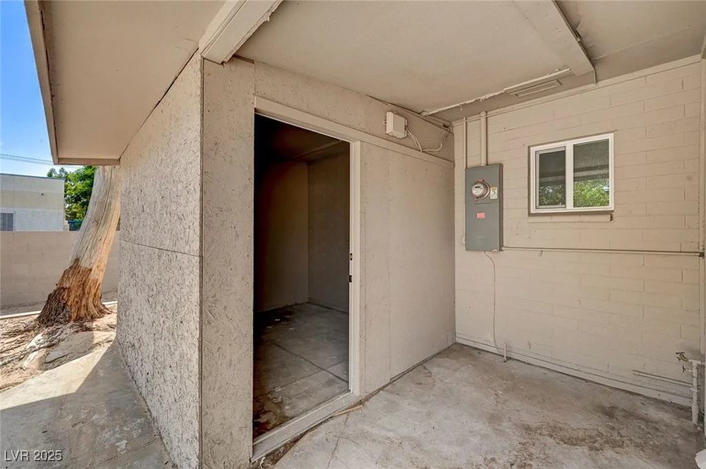 4804 Apawana, Las Vegas, NV 89108