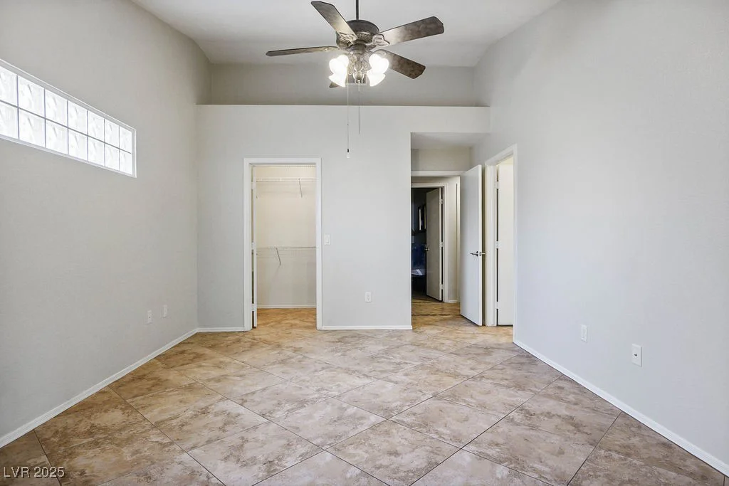 9325 Yucca Blossom, Las Vegas, NV 89134