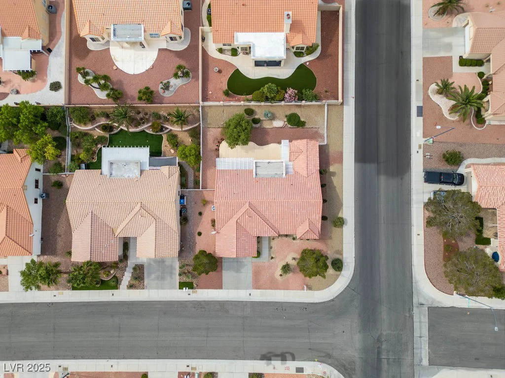9325 Yucca Blossom, Las Vegas, NV 89134