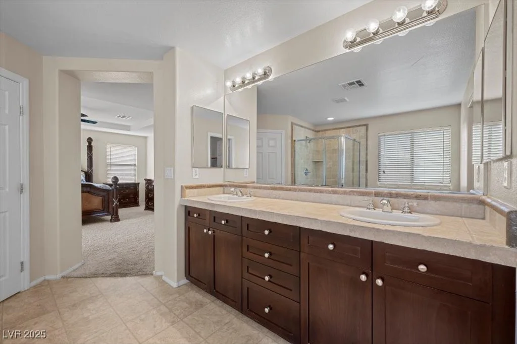 489 Wendover Hills, Las Vegas, NV 89123