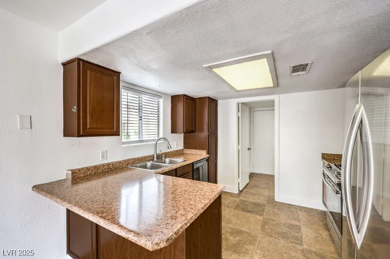 8132 Hydra, Las Vegas, NV 89128