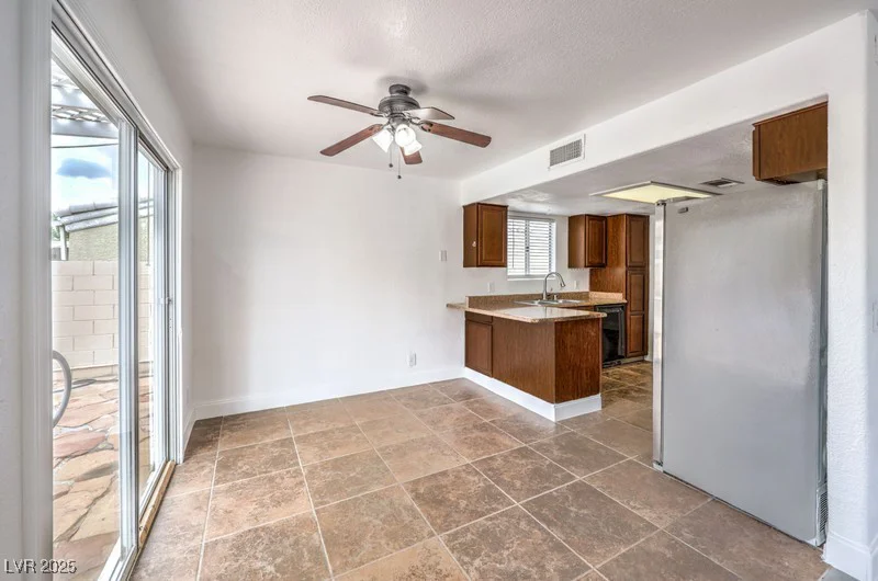 8132 Hydra, Las Vegas, NV 89128