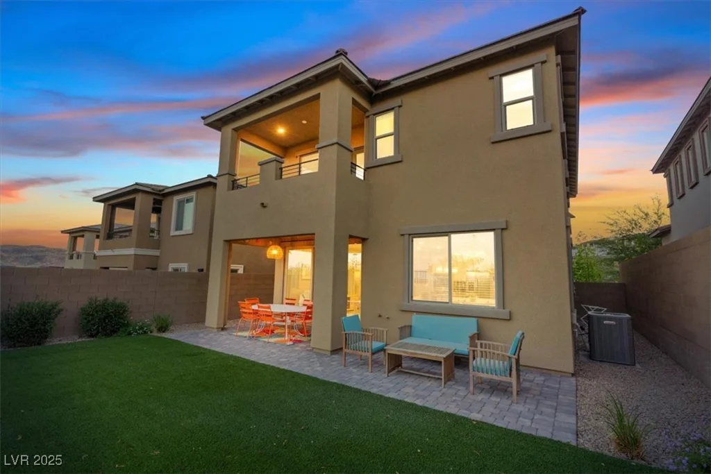 714 Rogue Wave, Las Vegas, NV 89138