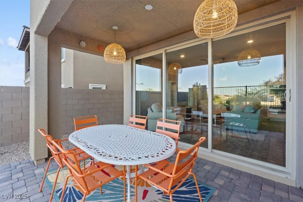 714 Rogue Wave, Las Vegas, NV 89138