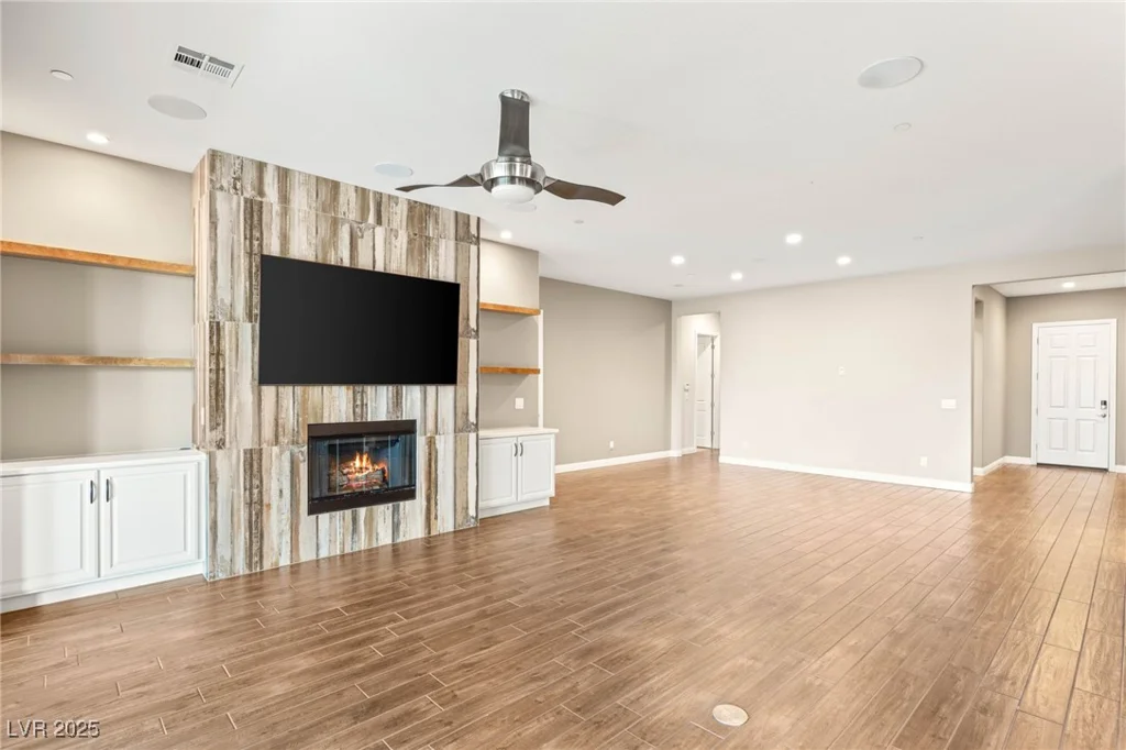 2116 Canvas Edge, Henderson, NV 89044