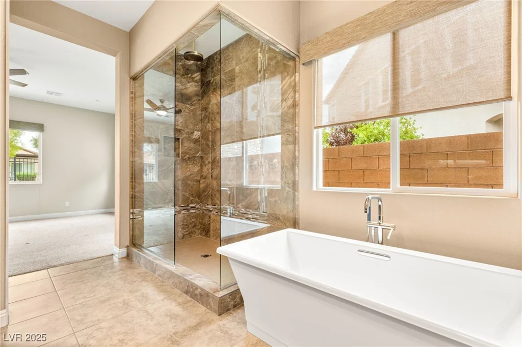 2116 Canvas Edge, Henderson, NV 89044