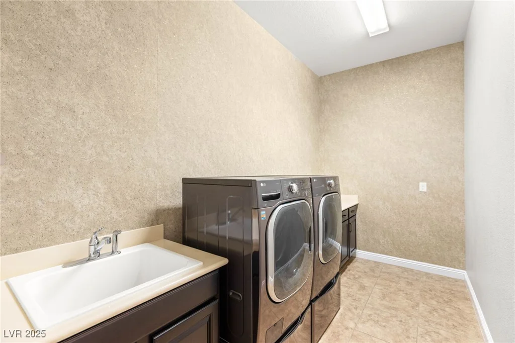 2116 Canvas Edge, Henderson, NV 89044