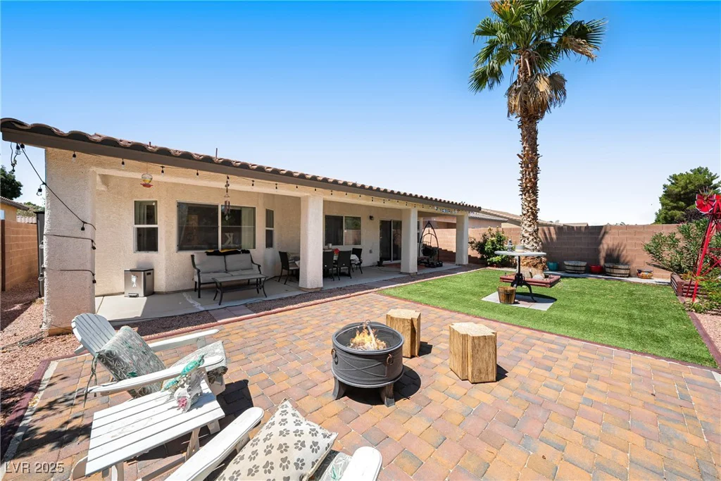 5520 Carrara Pointe, Pahrump, NV 89061