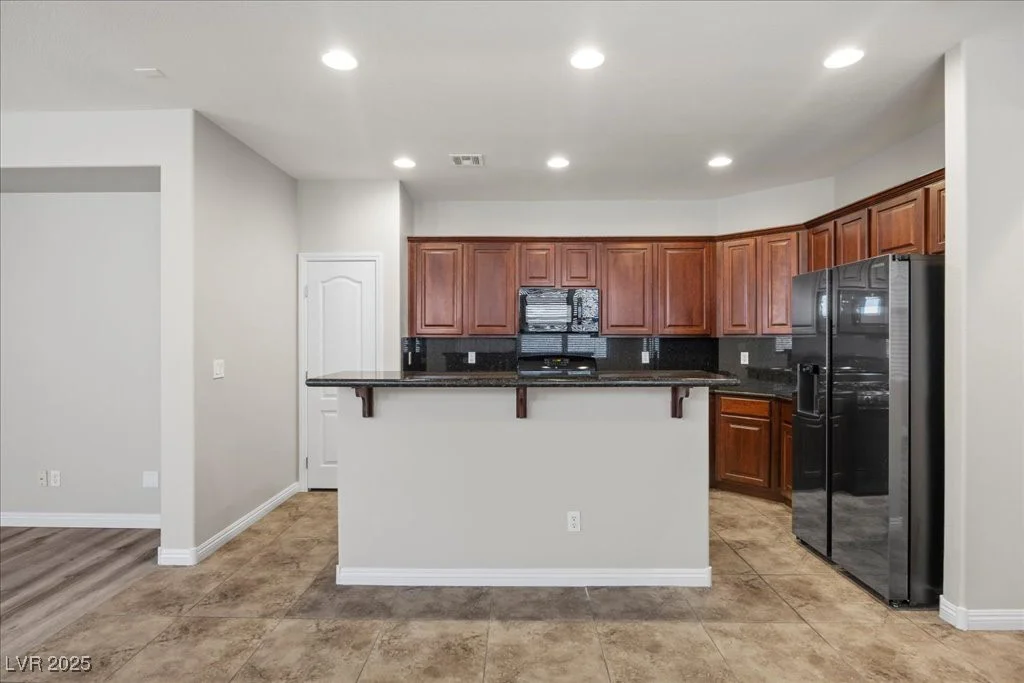 924 Crescent Falls, Henderson, NV 89011