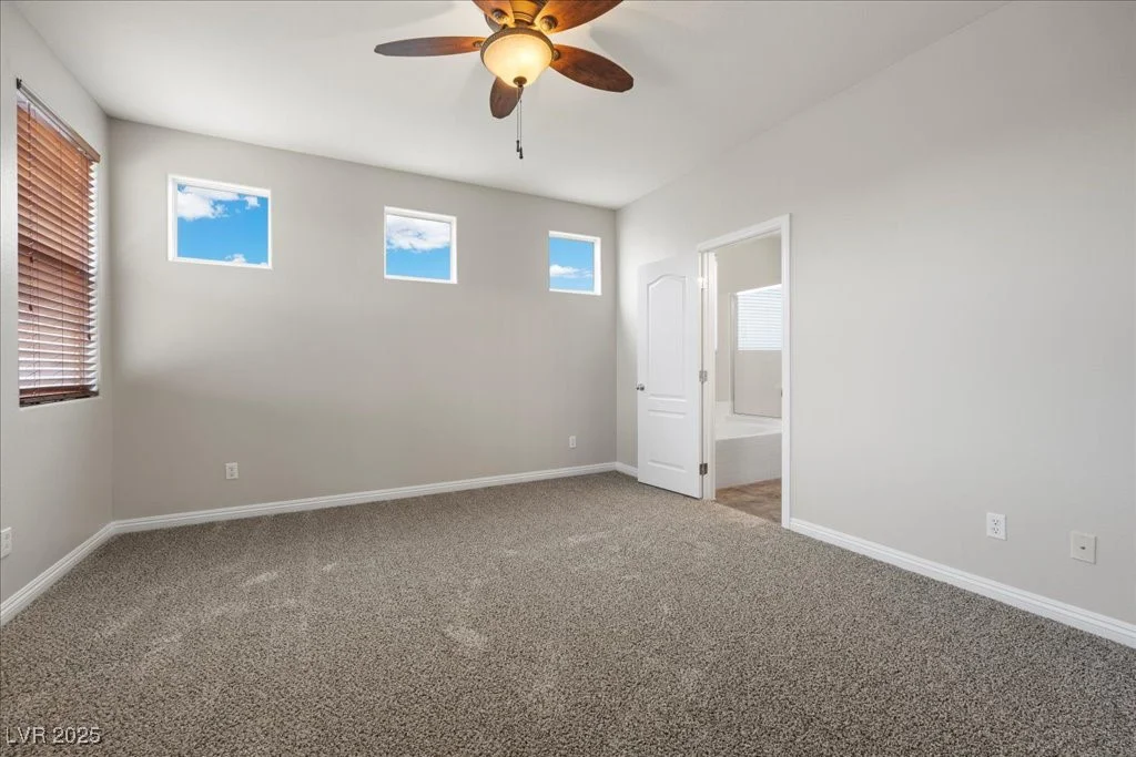 924 Crescent Falls, Henderson, NV 89011