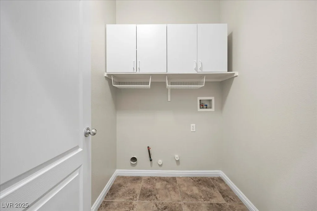 924 Crescent Falls, Henderson, NV 89011