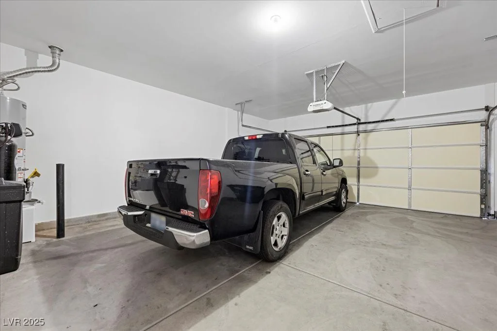 924 Crescent Falls, Henderson, NV 89011