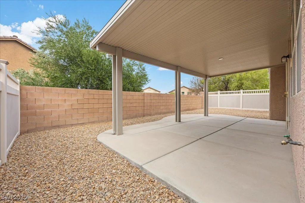 924 Crescent Falls, Henderson, NV 89011