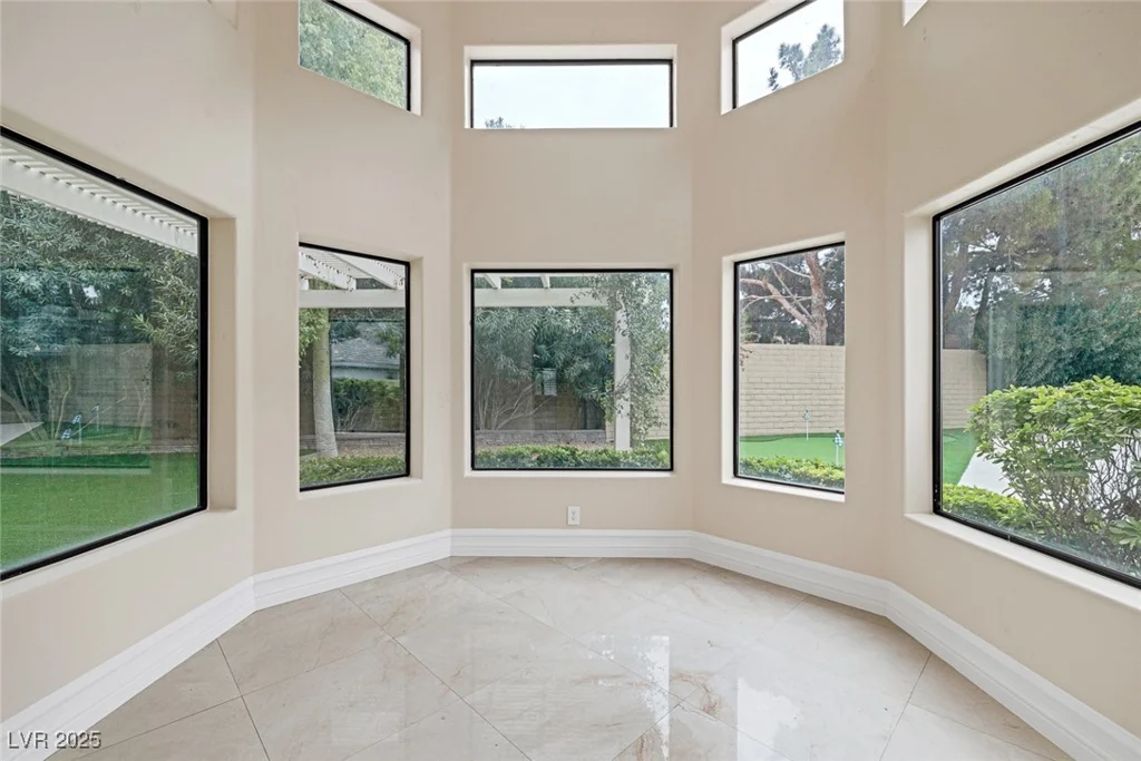 81 Quail Run, Henderson, NV 89014