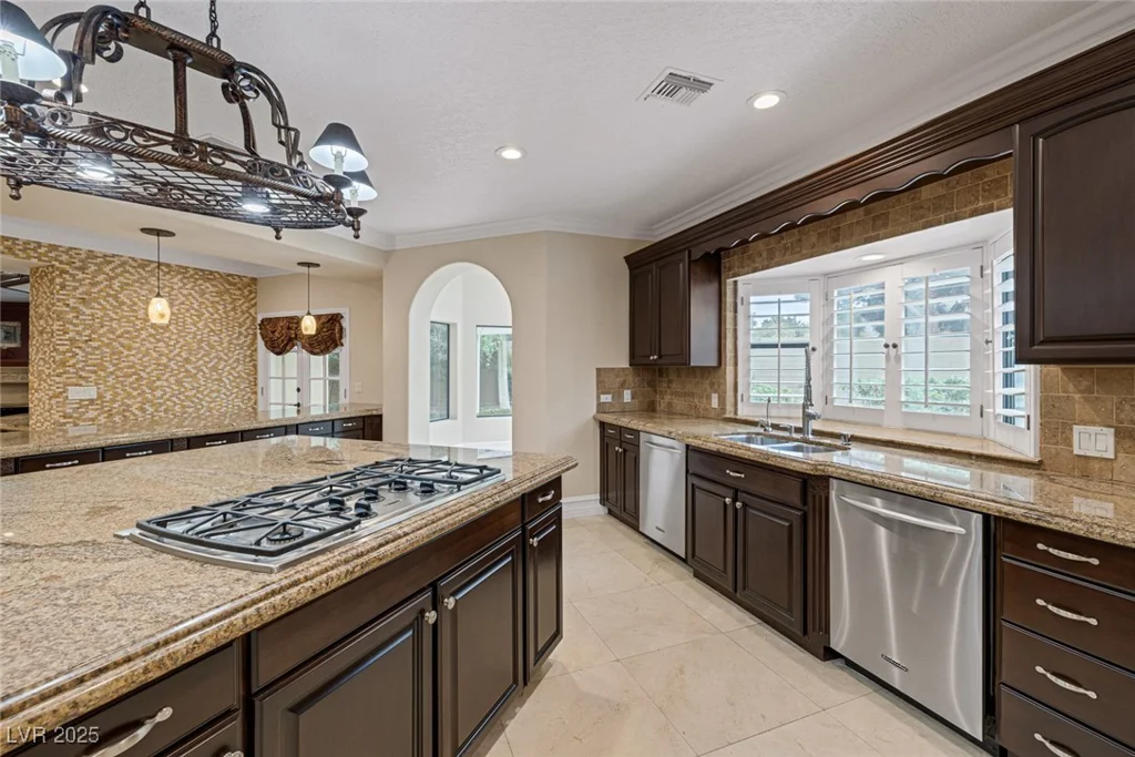 81 Quail Run, Henderson, NV 89014