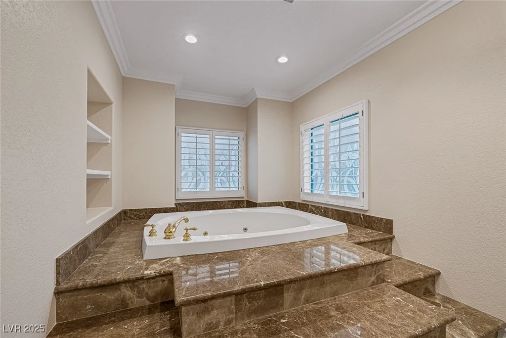 81 Quail Run, Henderson, NV 89014