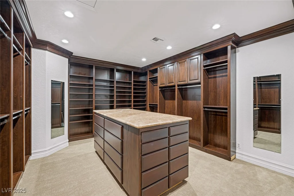 81 Quail Run, Henderson, NV 89014