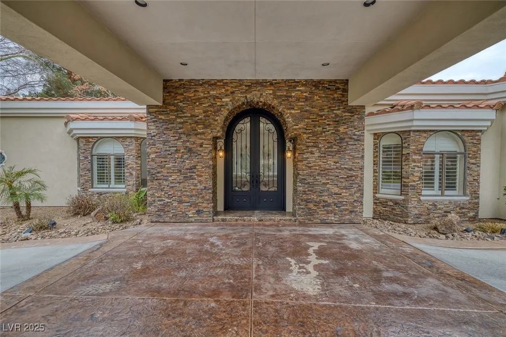 81 Quail Run, Henderson, NV 89014
