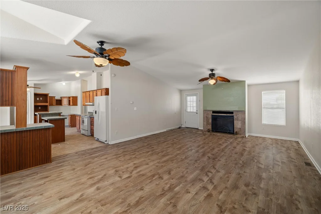 790 Alaska, Pahrump, NV 89060