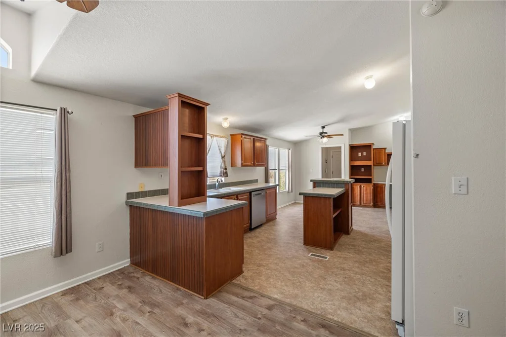 790 Alaska, Pahrump, NV 89060
