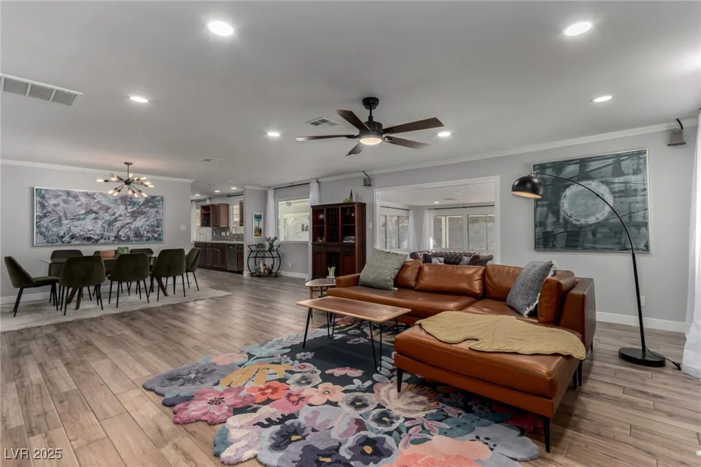 2617 Mason, Las Vegas, NV 89102