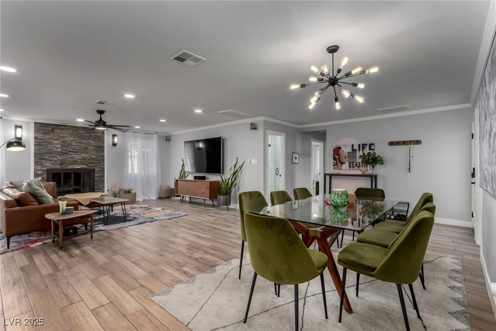2617 Mason, Las Vegas, NV 89102