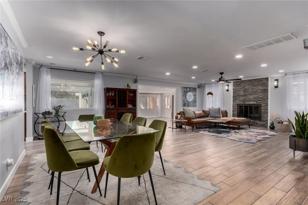 2617 Mason, Las Vegas, NV 89102