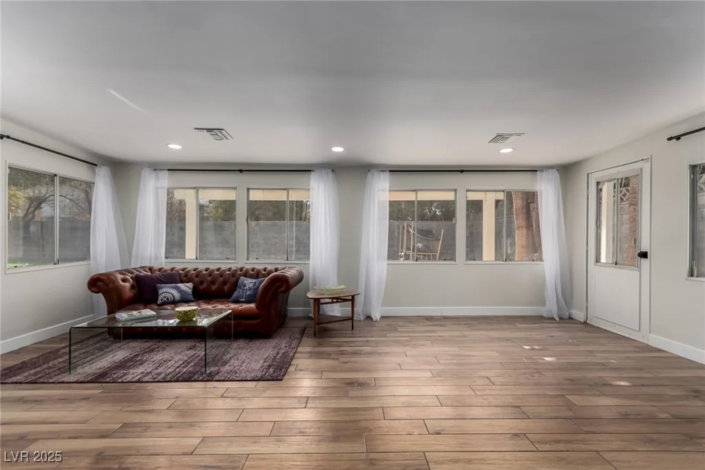 2617 Mason, Las Vegas, NV 89102
