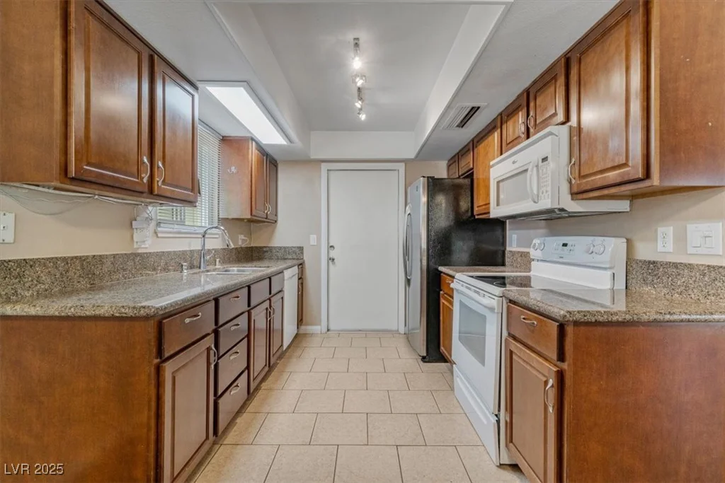 2251 Horse Creek, Henderson, NV 89014