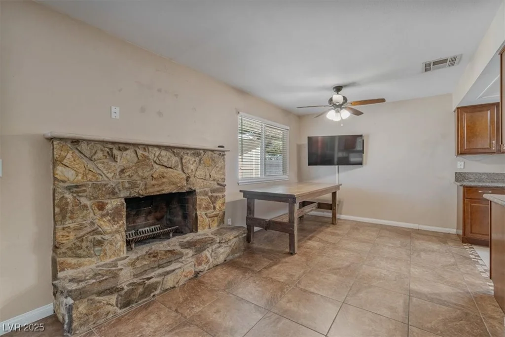 2251 Horse Creek, Henderson, NV 89014