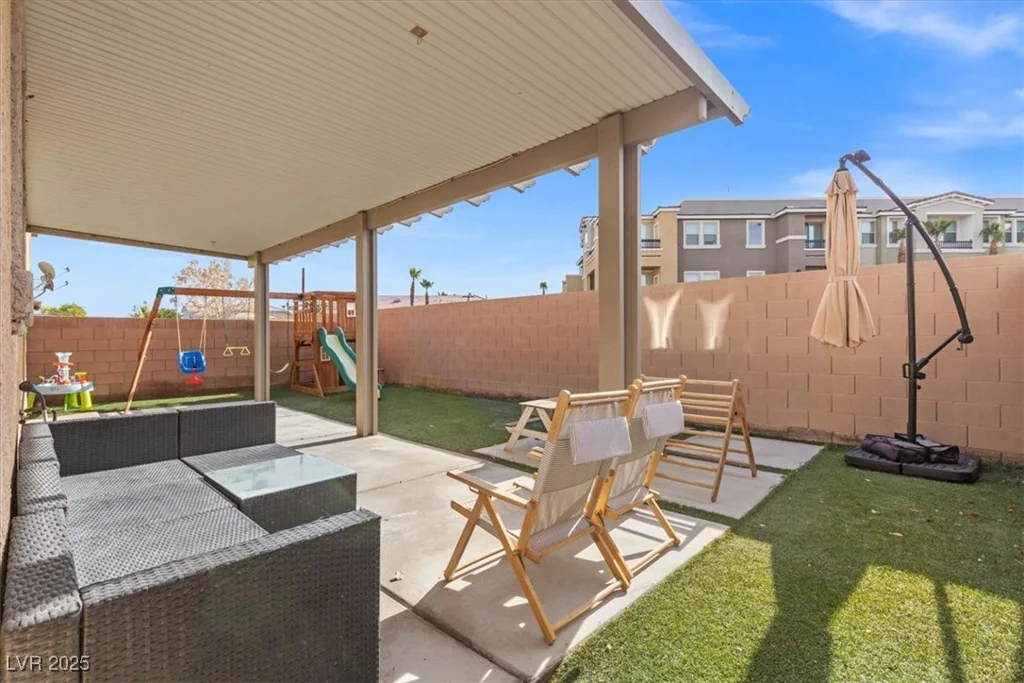6301 Beavertail Pond, Las Vegas, NV 89122