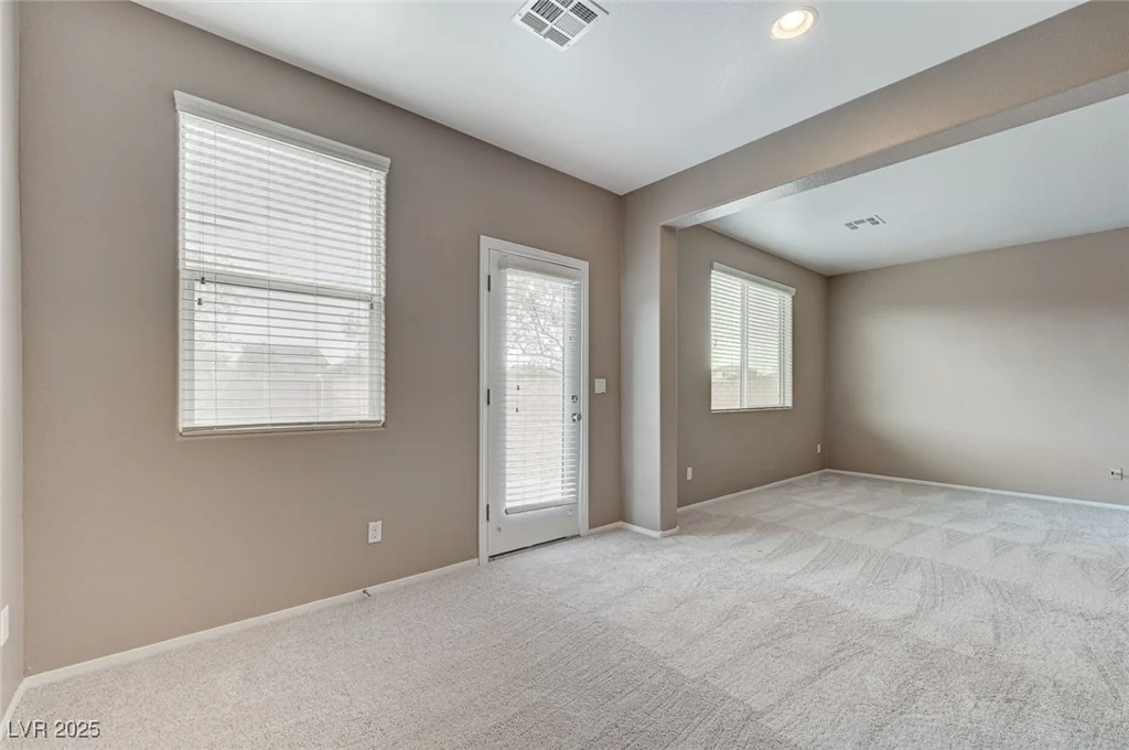 7534 Earnshaw, Las Vegas, NV 89179