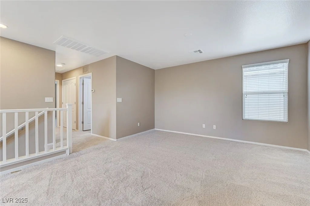 7534 Earnshaw, Las Vegas, NV 89179
