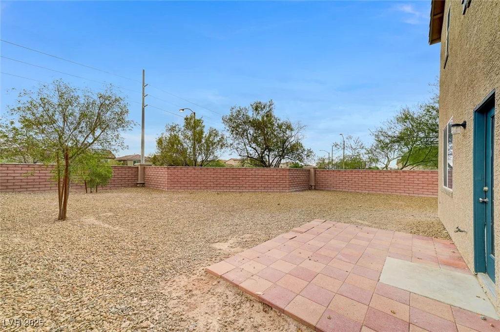 7534 Earnshaw, Las Vegas, NV 89179