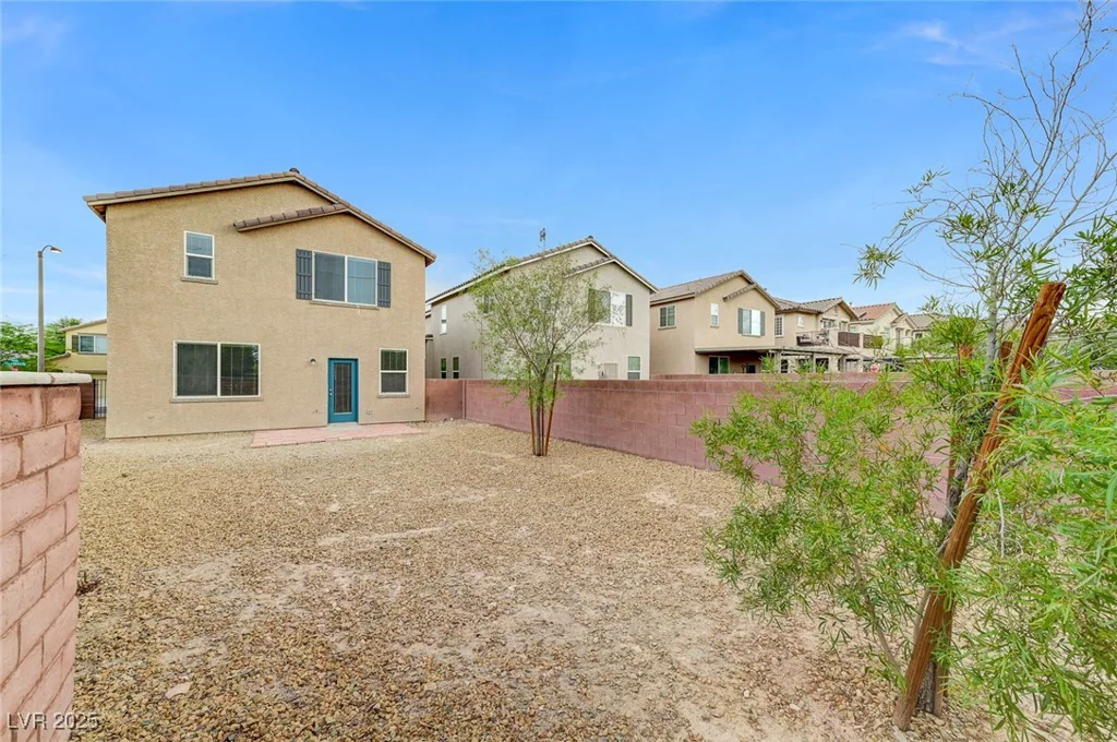 7534 Earnshaw, Las Vegas, NV 89179