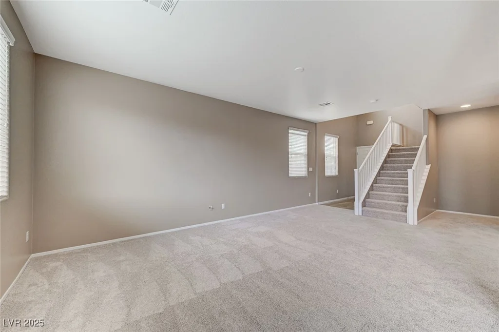 7534 Earnshaw, Las Vegas, NV 89179
