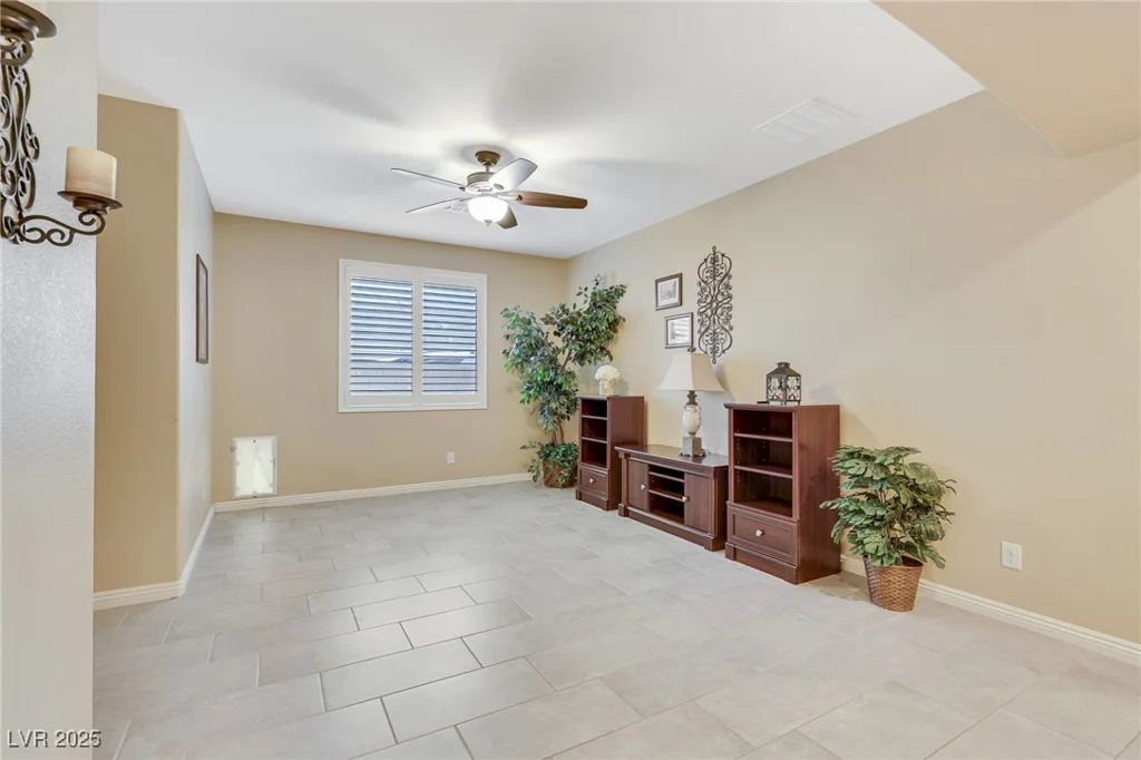 10415 Irish Cliffs, Las Vegas, NV 89149
