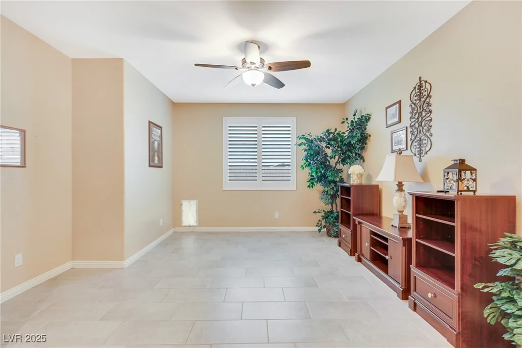 10415 Irish Cliffs, Las Vegas, NV 89149