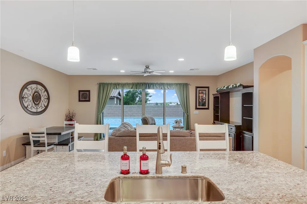 10415 Irish Cliffs, Las Vegas, NV 89149