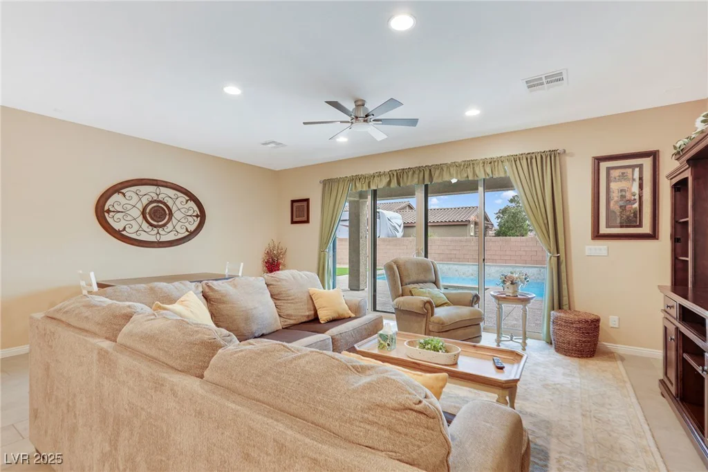 10415 Irish Cliffs, Las Vegas, NV 89149