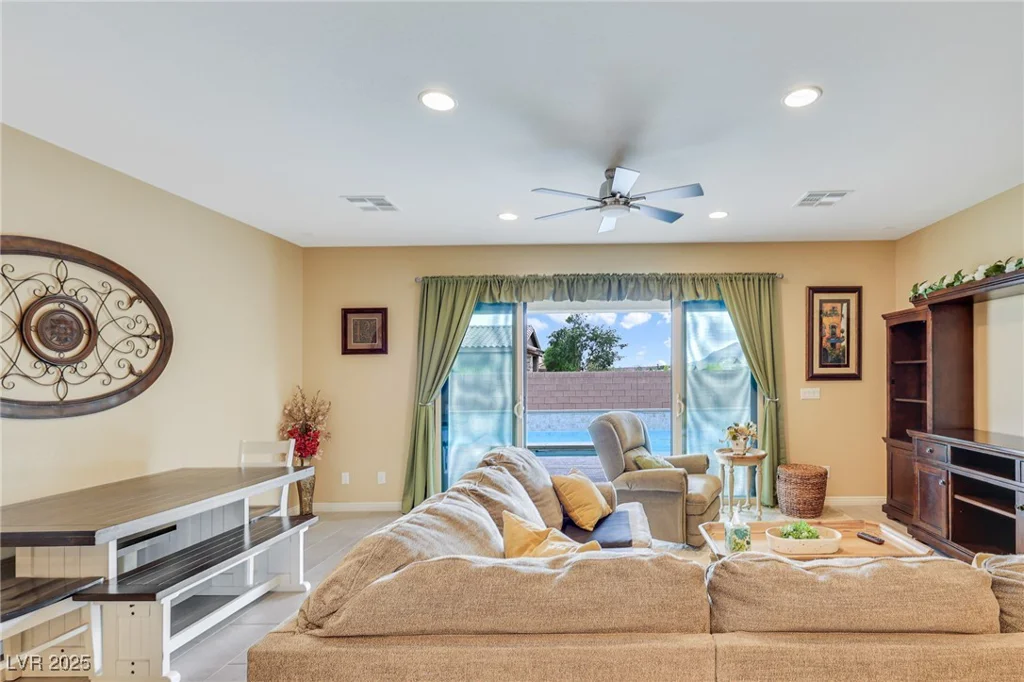 10415 Irish Cliffs, Las Vegas, NV 89149