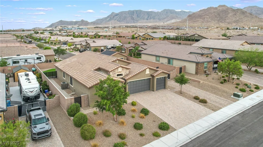 10415 Irish Cliffs, Las Vegas, NV 89149