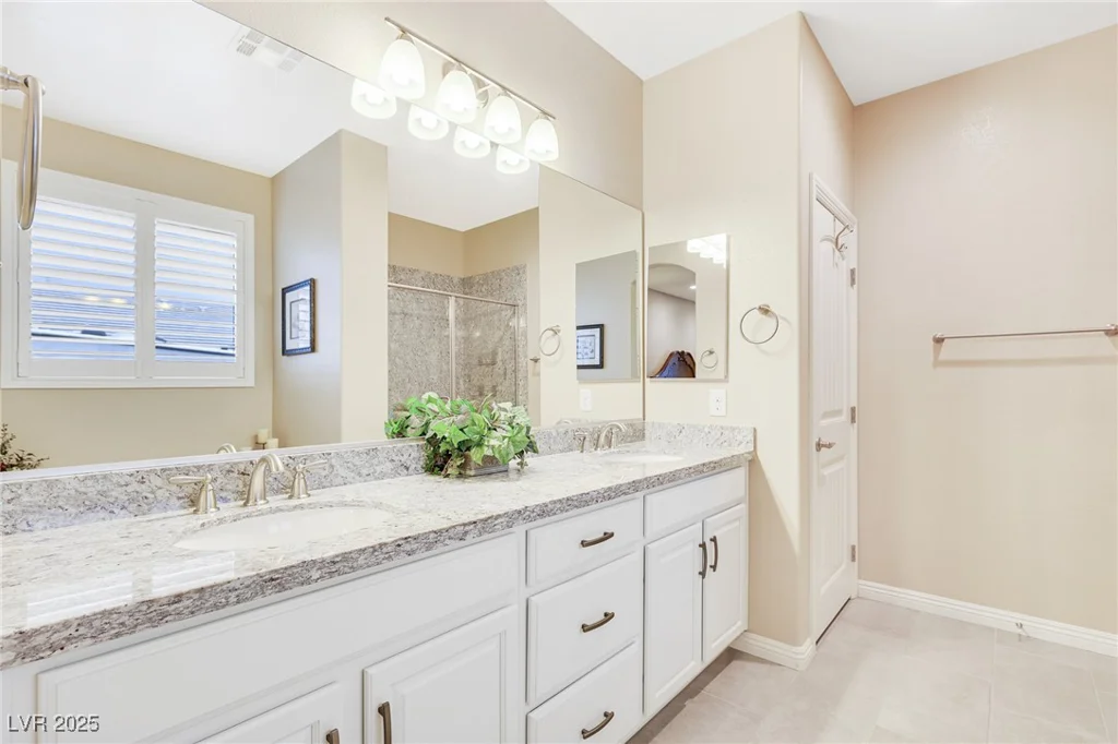10415 Irish Cliffs, Las Vegas, NV 89149