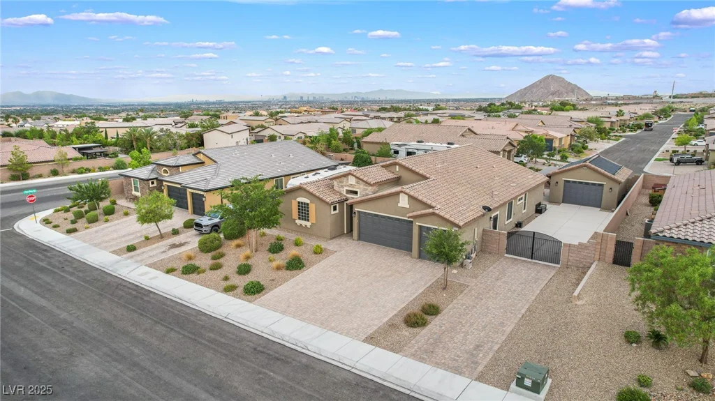 10415 Irish Cliffs, Las Vegas, NV 89149