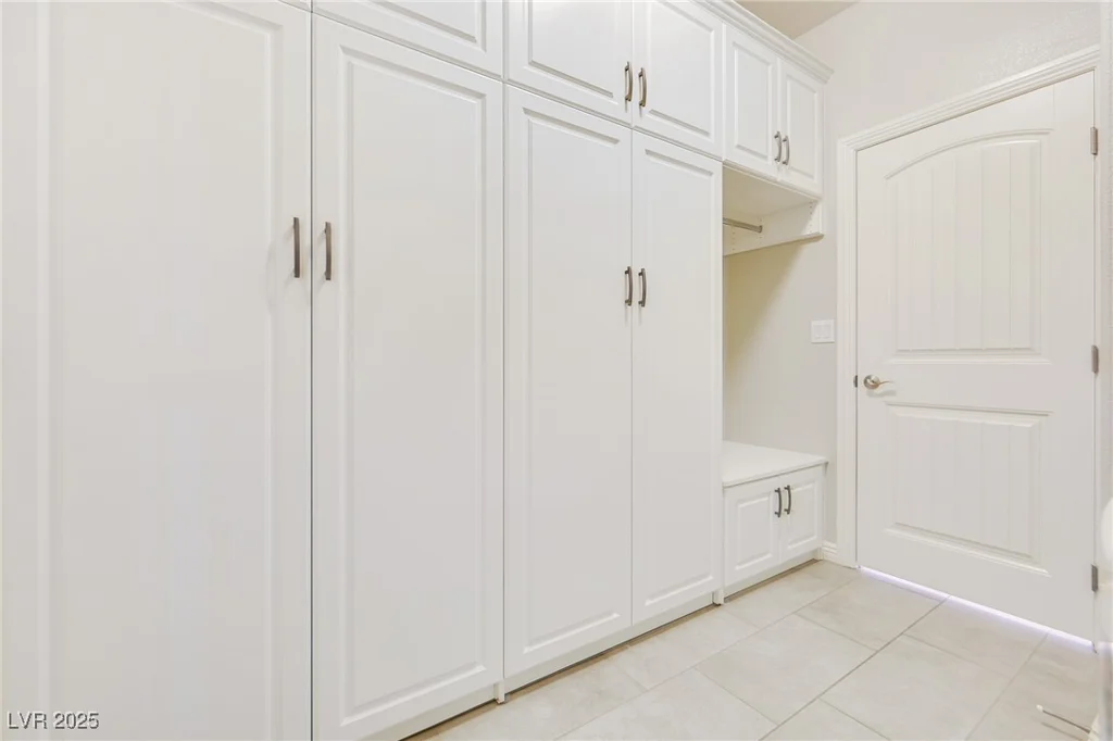 10415 Irish Cliffs, Las Vegas, NV 89149