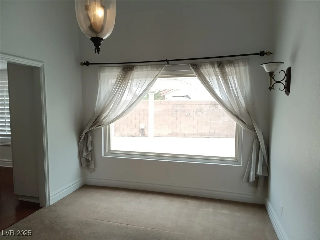 4768 Anchorage, Las Vegas, NV 89147