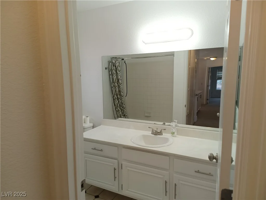 4768 Anchorage, Las Vegas, NV 89147