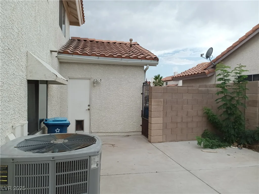 4768 Anchorage, Las Vegas, NV 89147