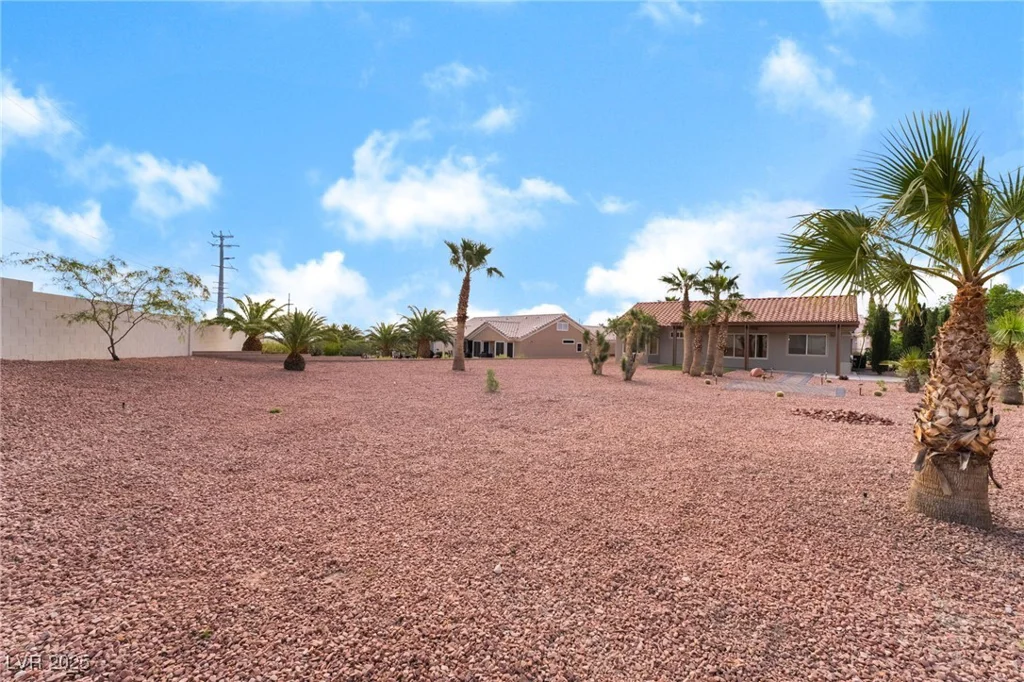 3157 Faiss, Las Vegas, NV 89134