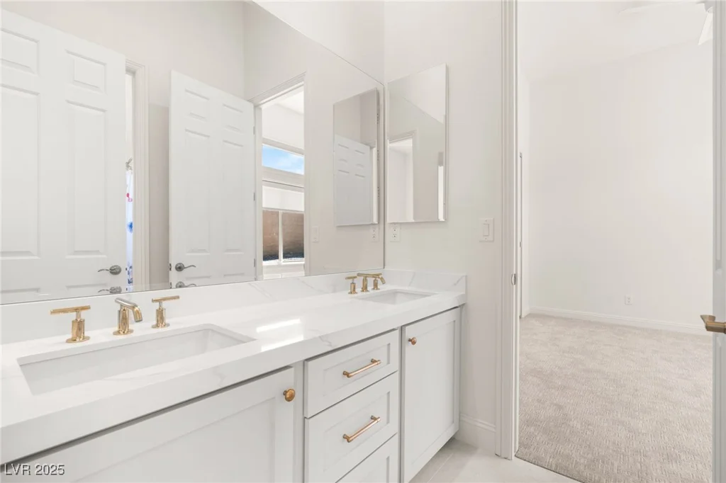 9 Knob Oak, Henderson, NV 89052